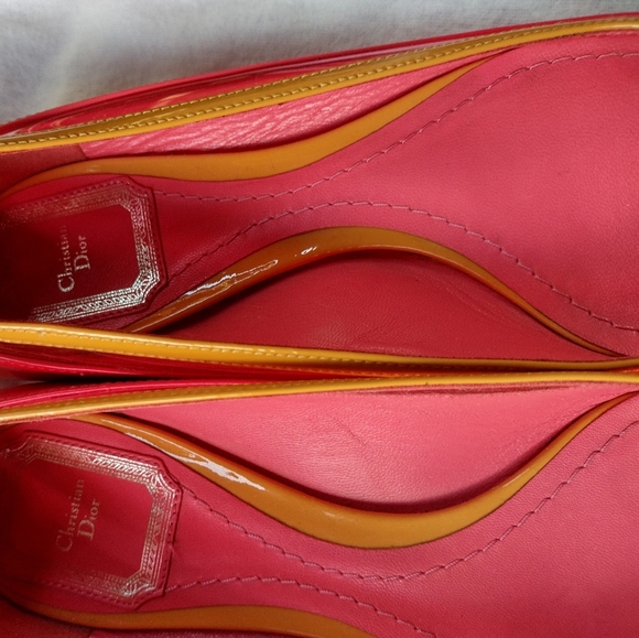 LADIES FLATS BY DIOR - Picture 2 of 6